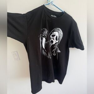 Ghost face Tshirt 
Large
